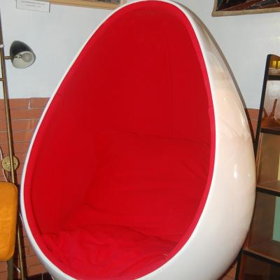 FAUTEUIL ŒUF EERO AARNIO (1932) FAUTEUIL ŒUF EERO AARNIO (1932)